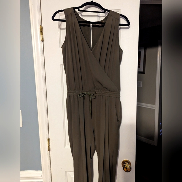 Army Green Lilla P Jumpsuit Small - Picture 1 of 4